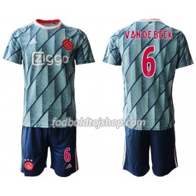 AFC Ajax VAN DE BEEK 6 Børn Udebane Fodboldsæt 2020-21 S/S (+ Korte bukser)